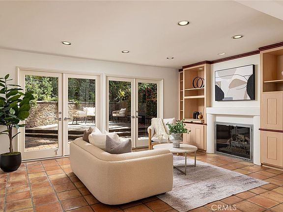 Laguna Beach, California, 92651, United States, 3 Bedrooms Bedrooms, ,3 BathroomsBathrooms,Residential,Forsale,1884152