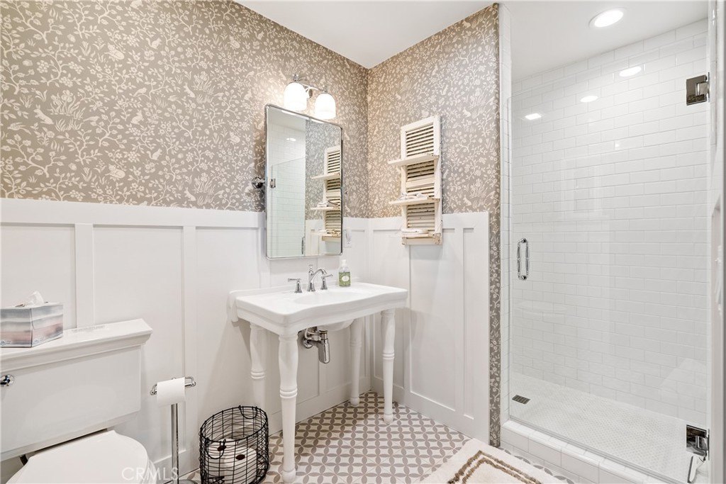 Paso Robles, California, 93446, United States, 3 Bedrooms Bedrooms, ,2 BathroomsBathrooms,Residential,Forsale,1899803