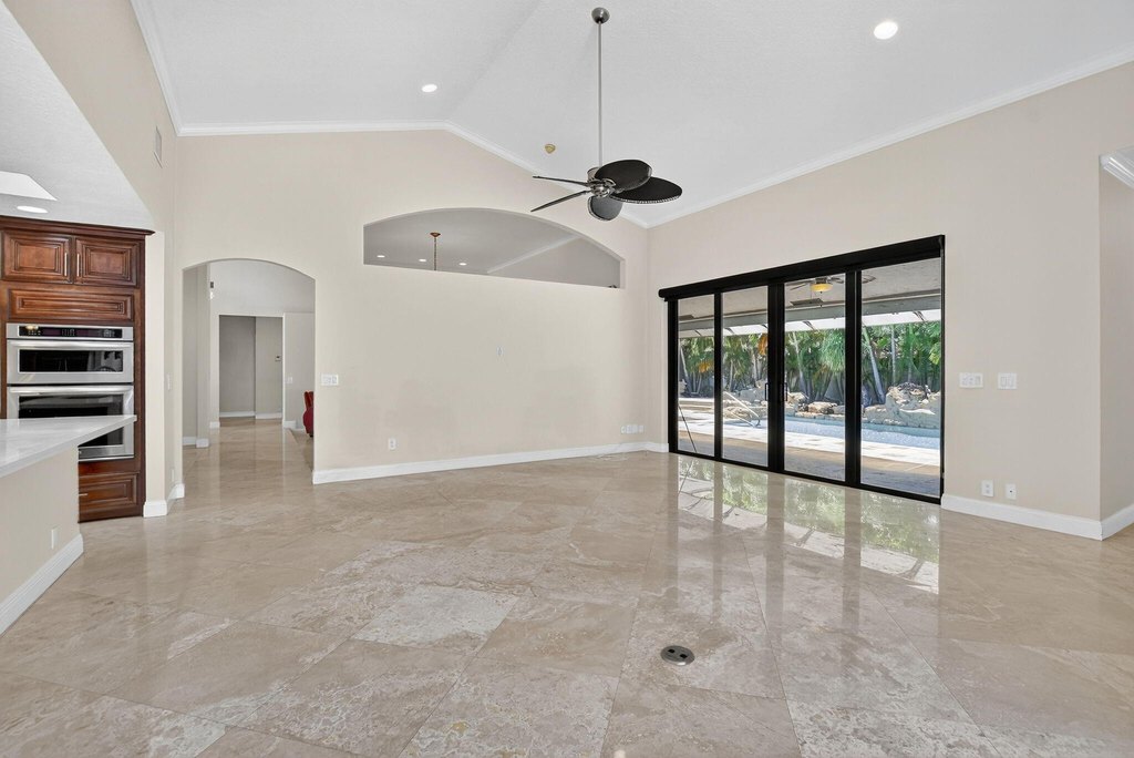 Boca Raton, Florida, 33487, United States, 5 Bedrooms Bedrooms, ,4 BathroomsBathrooms,Residential,Forsale,1905180