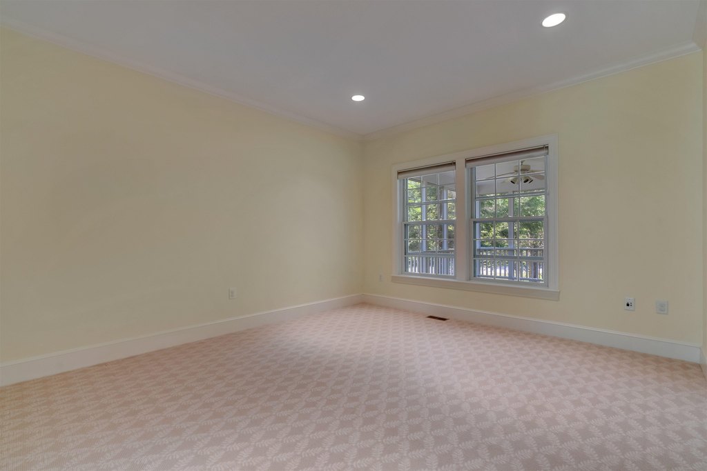 North Hampton, New Hampshire, 03862, United States, 5 Bedrooms Bedrooms, ,4.5 BathroomsBathrooms,Residential,Forsale,1933933