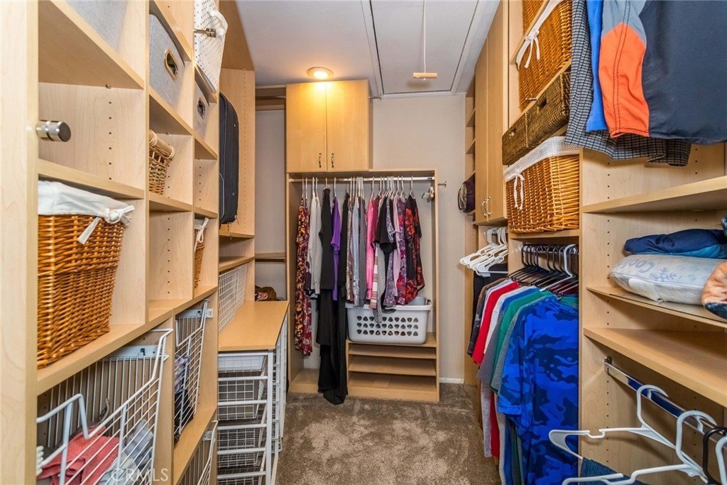 Valencia, California, 91355, United States, 3 Bedrooms Bedrooms, ,3 BathroomsBathrooms,Residential,Forsale,1919218