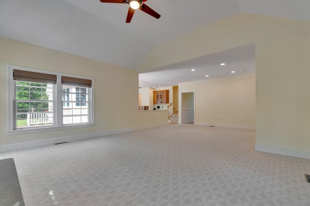 North Hampton, New Hampshire, 03862, United States, 5 Bedrooms Bedrooms, ,4.5 BathroomsBathrooms,Residential,Forsale,1933933