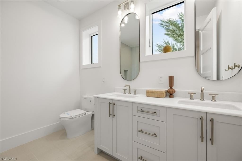 NAPLES, Florida, 34103, United States, 4 Bedrooms Bedrooms, ,4.5 BathroomsBathrooms,Residential,Forsale,1995084