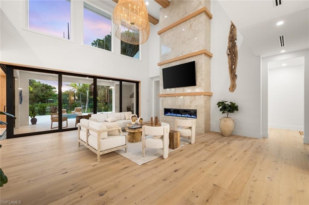 NAPLES, Florida, 34103, United States, 4 Bedrooms Bedrooms, ,4.5 BathroomsBathrooms,Residential,Forsale,1995084