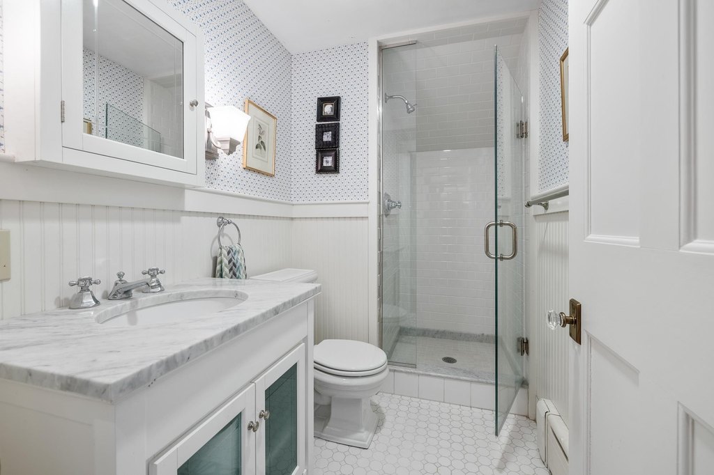 Woodstock, Vermont, 05091, United States, 3 Bedrooms Bedrooms, ,3.5 BathroomsBathrooms,Residential,Forsale,1999510