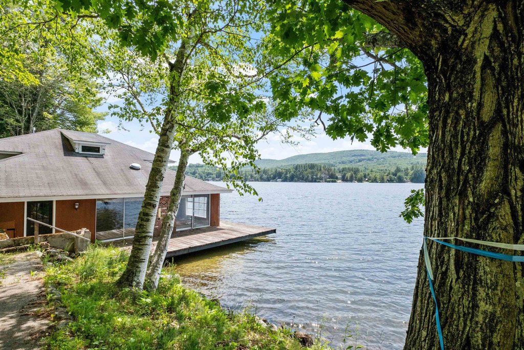 Alton, New Hampshire, 03810, United States, 2 Bedrooms Bedrooms, ,1.5 BathroomsBathrooms,Residential,Forsale,1894004