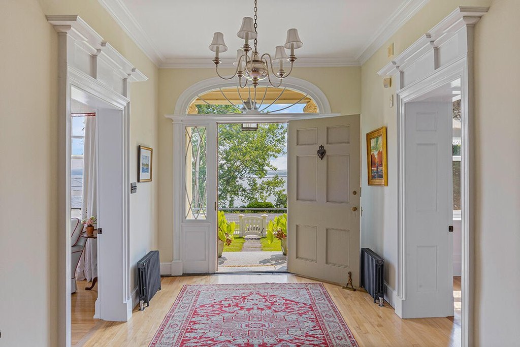 Essex, New York, 12936, United States, 6 Bedrooms Bedrooms, ,5.5 BathroomsBathrooms,Residential,Forsale,1953150