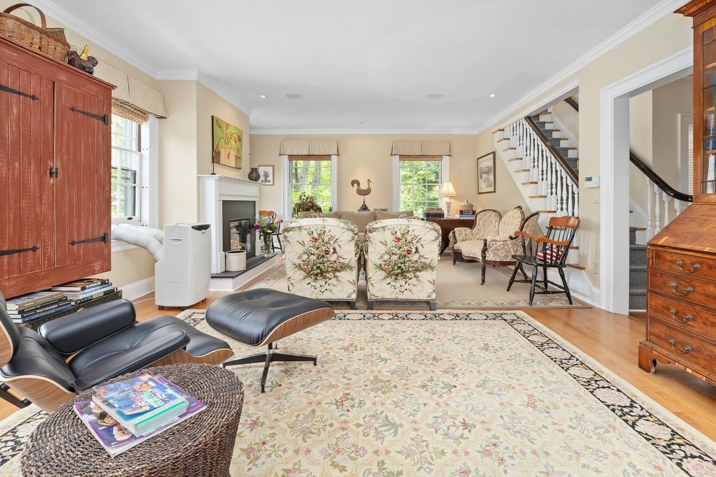 Woodstock, Vermont, 05091, United States, 3 Bedrooms Bedrooms, ,3.5 BathroomsBathrooms,Residential,Forsale,1999510