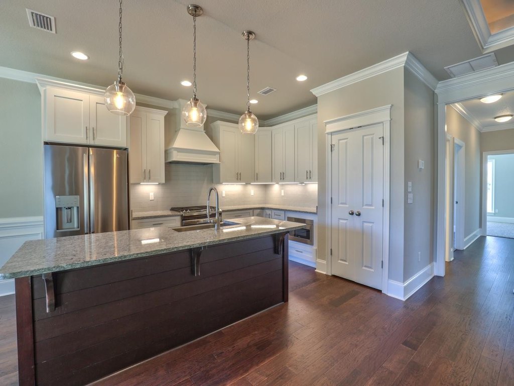 Tallahassee, Florida, 32312, United States, 4 Bedrooms Bedrooms, ,3.5 BathroomsBathrooms,Residential,Forsale,1926829
