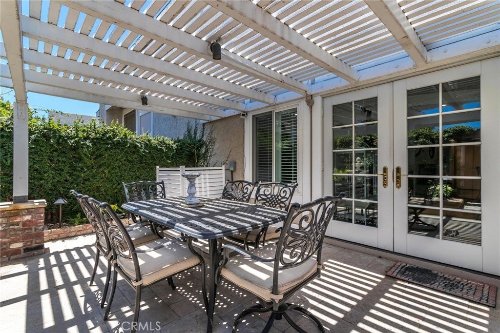 Valencia, California, 91355, United States, 3 Bedrooms Bedrooms, ,3 BathroomsBathrooms,Residential,Forsale,1919218