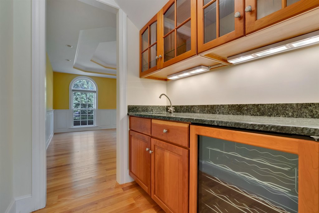 North Hampton, New Hampshire, 03862, United States, 5 Bedrooms Bedrooms, ,4.5 BathroomsBathrooms,Residential,Forsale,1933933