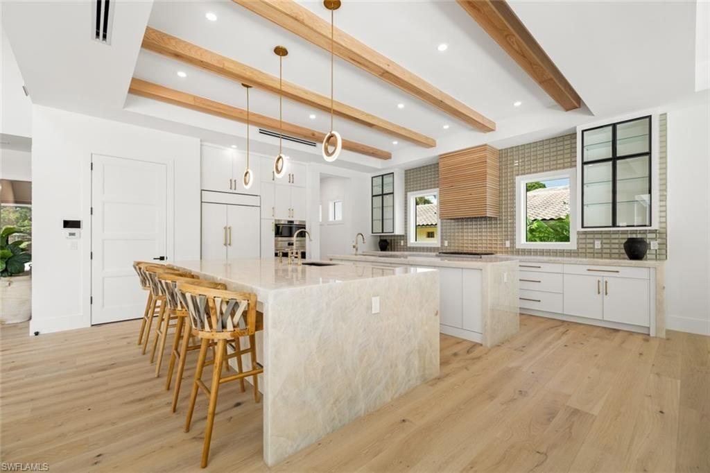 NAPLES, Florida, 34103, United States, 4 Bedrooms Bedrooms, ,4.5 BathroomsBathrooms,Residential,Forsale,1995084