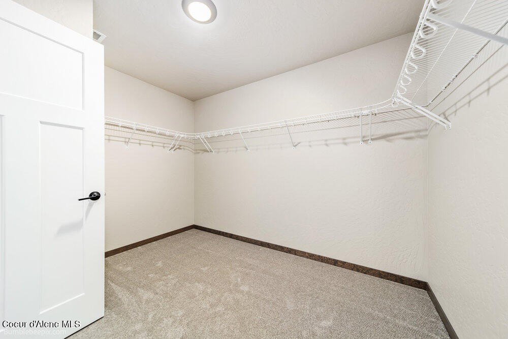 Post Falls, Idaho, 83854, United States, 5 Bedrooms Bedrooms, ,3 BathroomsBathrooms,Residential,Forsale,1984591