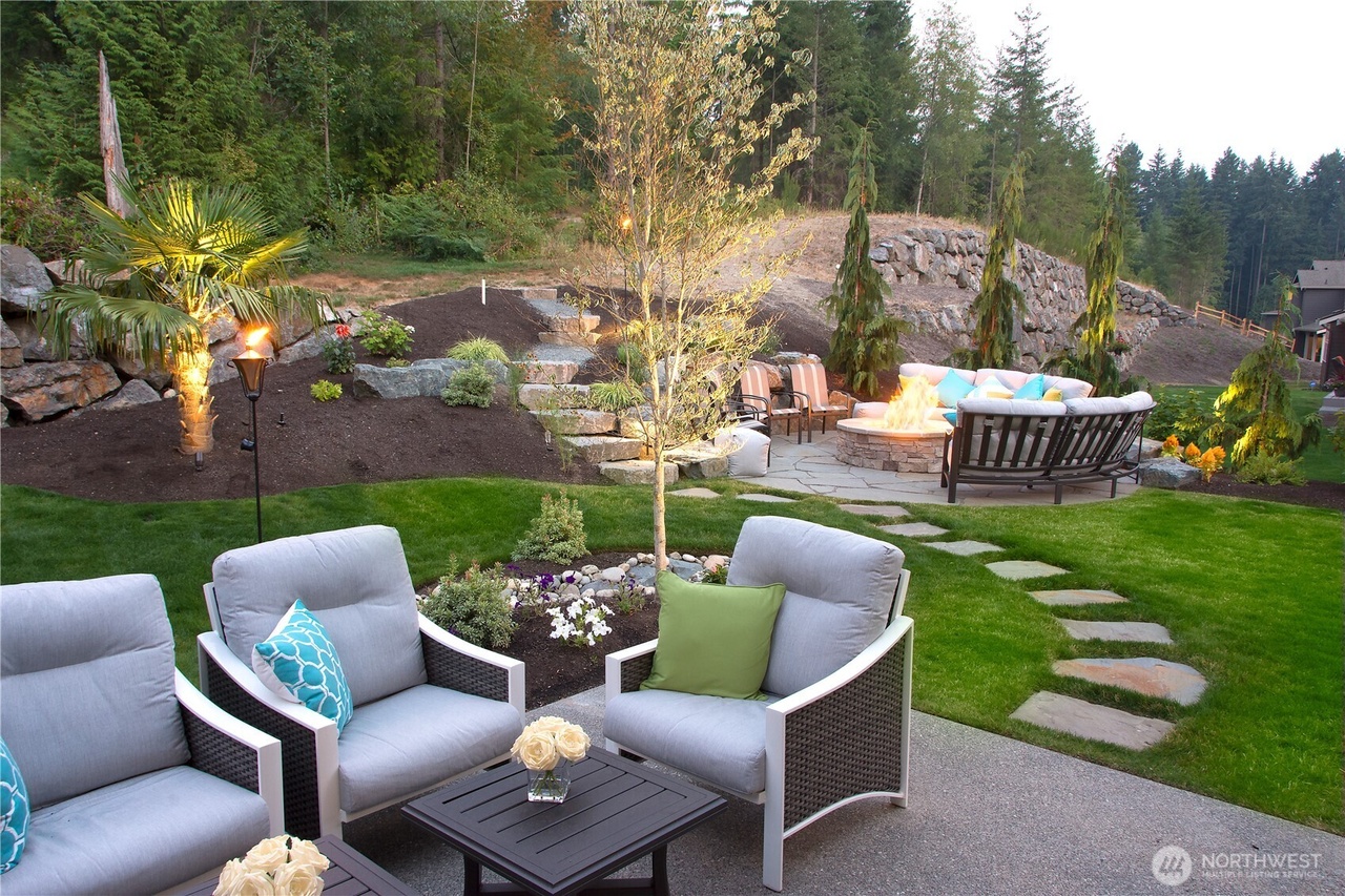 Bothell, Washington, 98012, United States, 5 Bedrooms Bedrooms, ,3 BathroomsBathrooms,Residential,Forsale,1904605