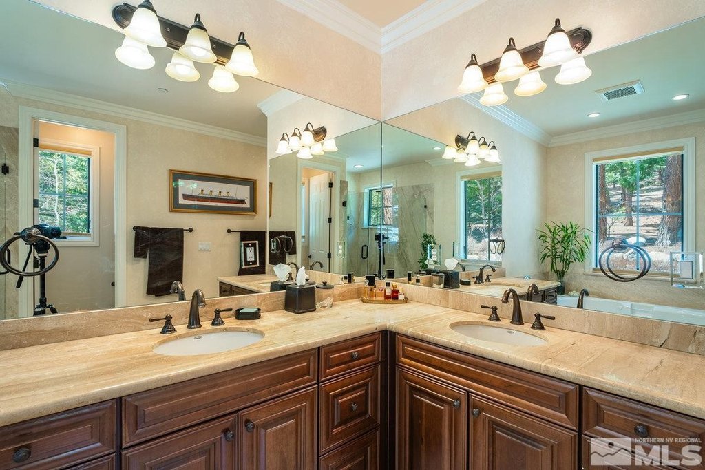 Glenbrook, Nevada, 89413, United States, 4 Bedrooms Bedrooms, ,5.5 BathroomsBathrooms,Residential,Forsale,1886459