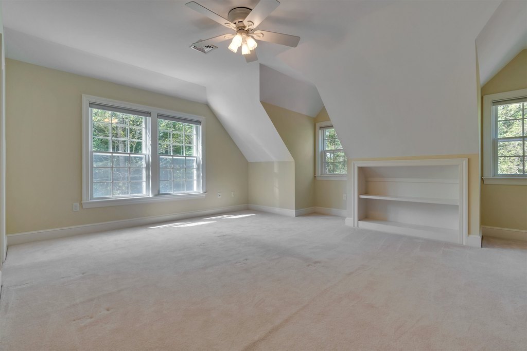 North Hampton, New Hampshire, 03862, United States, 5 Bedrooms Bedrooms, ,4.5 BathroomsBathrooms,Residential,Forsale,1933933