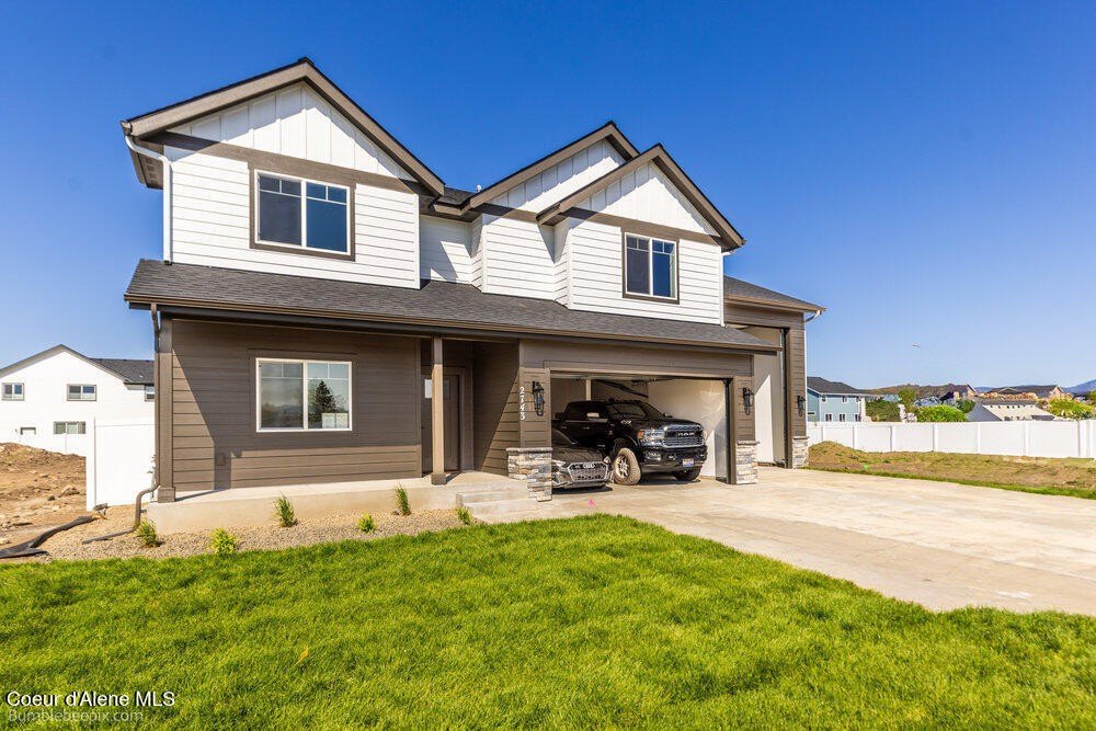 Post Falls, Idaho, 83854, United States, 5 Bedrooms Bedrooms, ,3 BathroomsBathrooms,Residential,Forsale,1984591