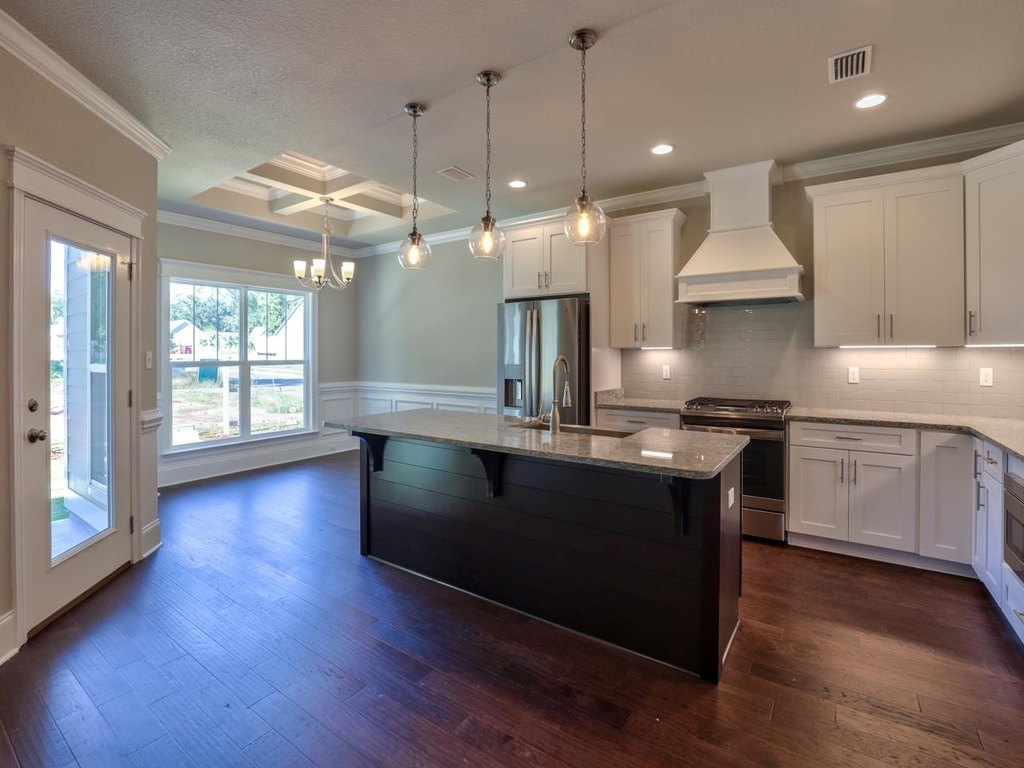 Tallahassee, Florida, 32312, United States, 4 Bedrooms Bedrooms, ,3.5 BathroomsBathrooms,Residential,Forsale,1926829