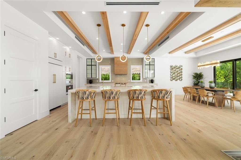 NAPLES, Florida, 34103, United States, 4 Bedrooms Bedrooms, ,4.5 BathroomsBathrooms,Residential,Forsale,1995084