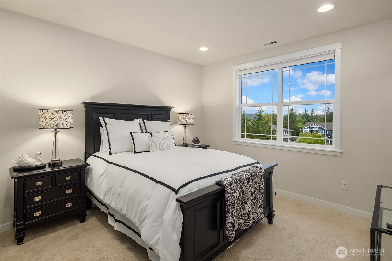 Bothell, Washington, 98012, United States, 5 Bedrooms Bedrooms, ,3 BathroomsBathrooms,Residential,Forsale,1904605