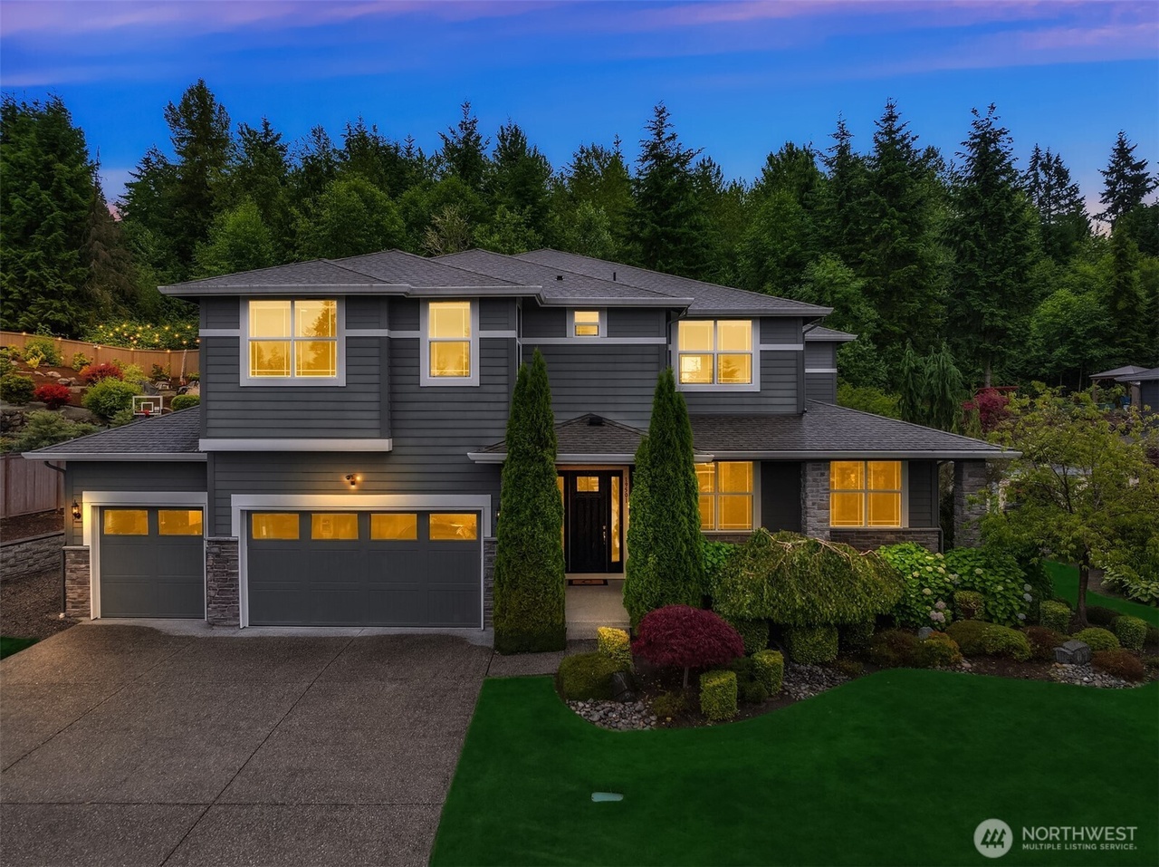 Bothell, Washington, 98012, United States, 5 Bedrooms Bedrooms, ,3 BathroomsBathrooms,Residential,Forsale,1904605
