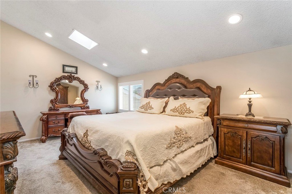 Valencia, California, 91355, United States, 3 Bedrooms Bedrooms, ,3 BathroomsBathrooms,Residential,Forsale,1919218