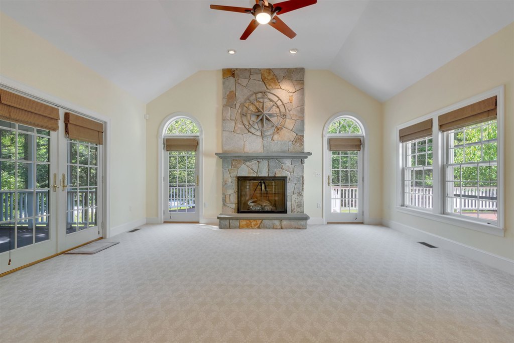 North Hampton, New Hampshire, 03862, United States, 5 Bedrooms Bedrooms, ,4.5 BathroomsBathrooms,Residential,Forsale,1933933