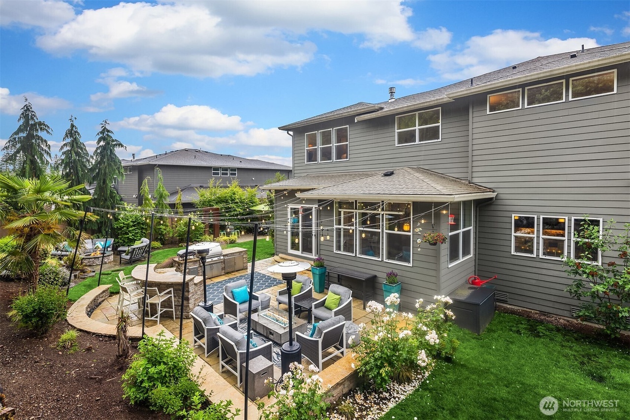 Bothell, Washington, 98012, United States, 5 Bedrooms Bedrooms, ,3 BathroomsBathrooms,Residential,Forsale,1904605