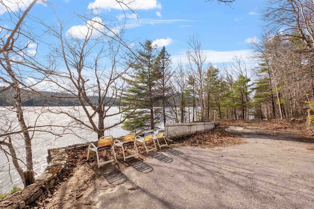 Alton, New Hampshire, 03810, United States, 2 Bedrooms Bedrooms, ,1.5 BathroomsBathrooms,Residential,Forsale,1894004