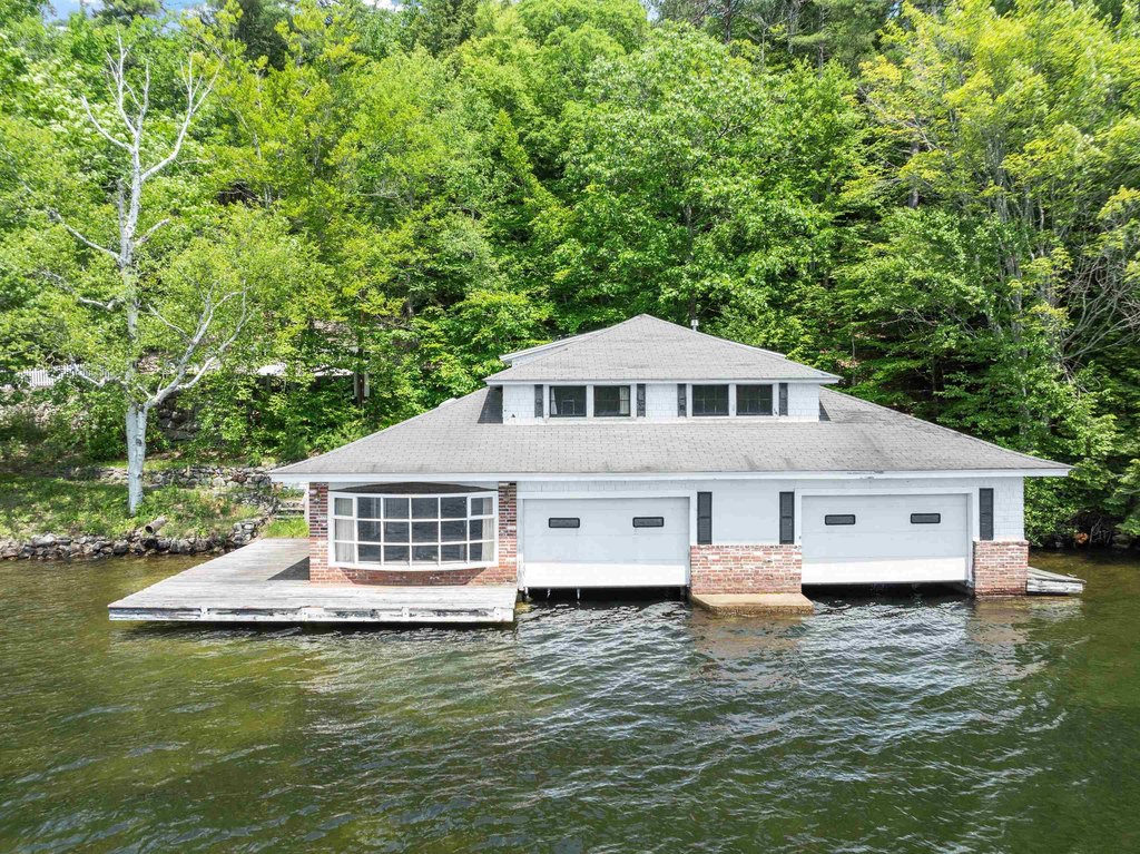 Alton, New Hampshire, 03810, United States, 2 Bedrooms Bedrooms, ,1.5 BathroomsBathrooms,Residential,Forsale,1894004