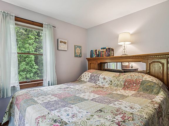 Barnard, Vermont, 05031, United States, 3 Bedrooms Bedrooms, ,2 BathroomsBathrooms,Residential,Forsale,2013004