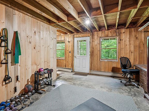 Barnard, Vermont, 05031, United States, 3 Bedrooms Bedrooms, ,2 BathroomsBathrooms,Residential,Forsale,2013004