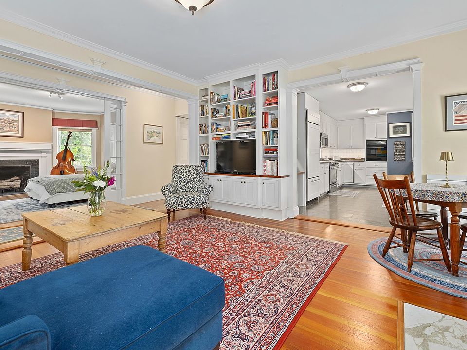 Woodstock, Vermont, 05091, United States, 3 Bedrooms Bedrooms, ,1.5 BathroomsBathrooms,Residential,Forsale,1922580