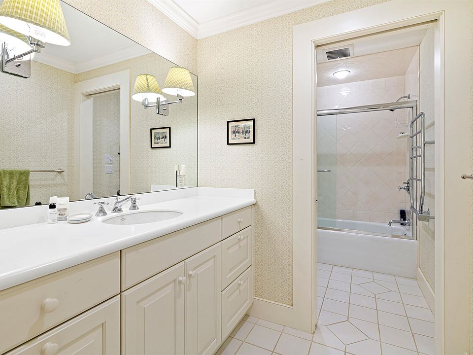 Randolph, Vermont, 05060, United States, 4 Bedrooms Bedrooms, ,3.5 BathroomsBathrooms,Residential,Forsale,1922581