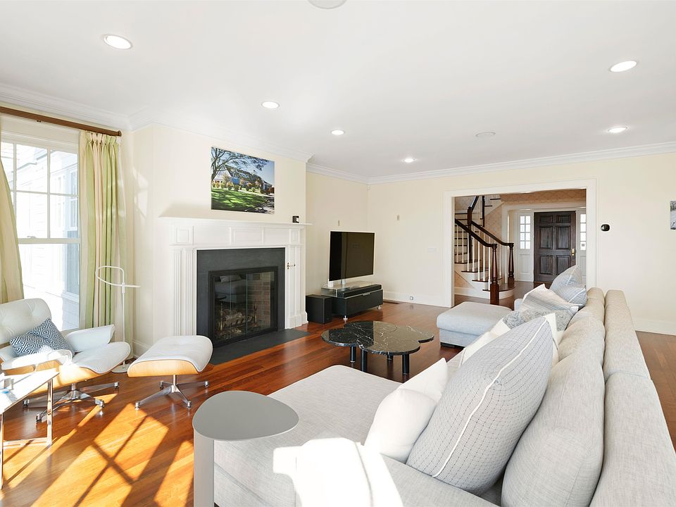 Randolph, Vermont, 05060, United States, 4 Bedrooms Bedrooms, ,3.5 BathroomsBathrooms,Residential,Forsale,1922581