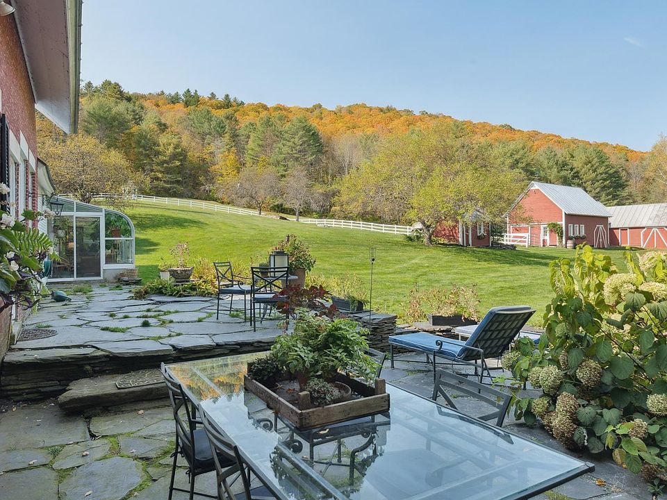 Barnard, Vermont, 05031, United States, 3 Bedrooms Bedrooms, ,3 BathroomsBathrooms,Residential,Forsale,1999506