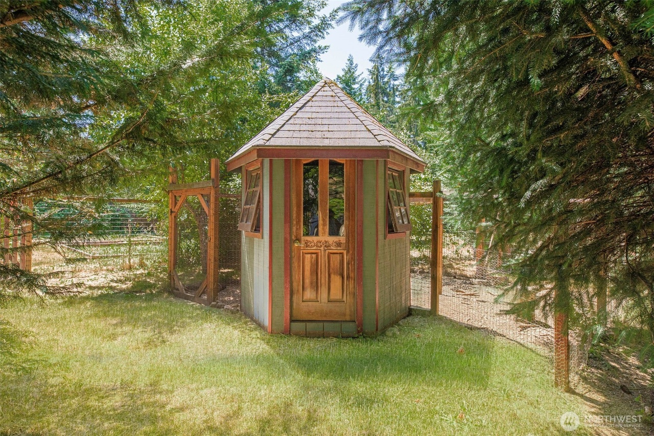 Granite Falls, Washington, 98252, United States, 3 Bedrooms Bedrooms, ,2 BathroomsBathrooms,Residential,Forsale,1985615