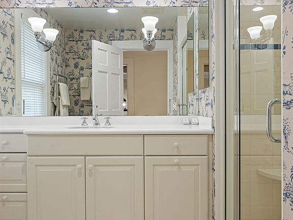 Randolph, Vermont, 05060, United States, 4 Bedrooms Bedrooms, ,3.5 BathroomsBathrooms,Residential,Forsale,1922581