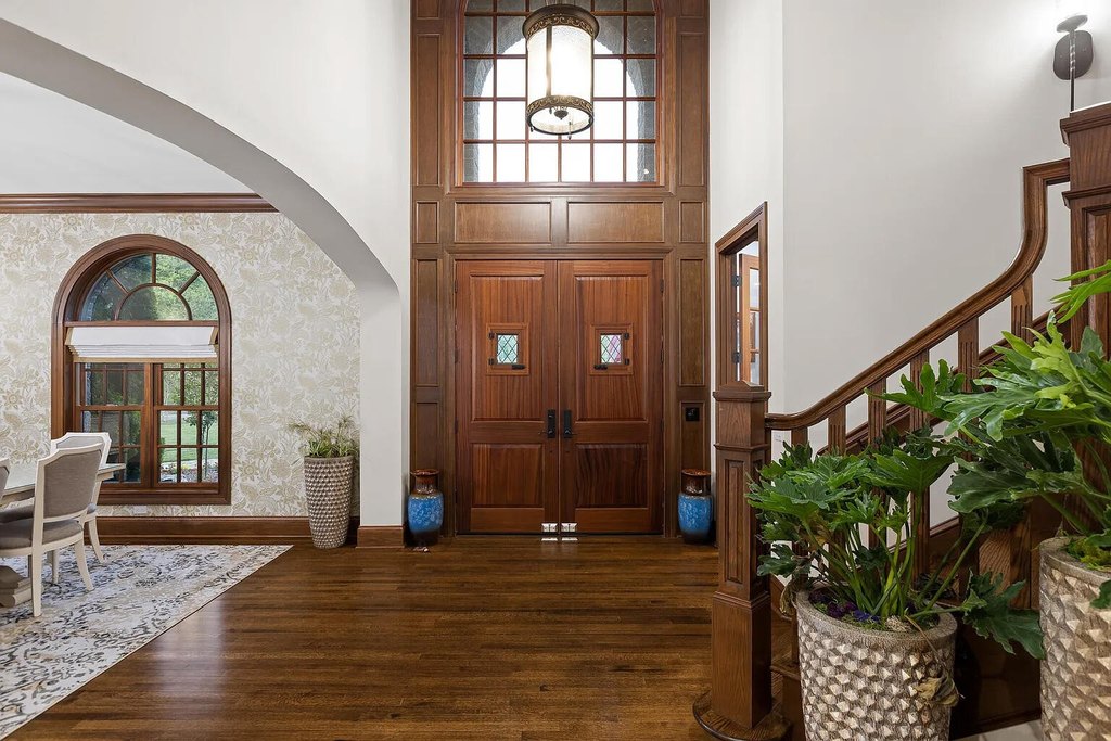 Signal Mountain, Tennessee, 37377, United States, 6 Bedrooms Bedrooms, ,6.5 BathroomsBathrooms,Residential,Forsale,1922158