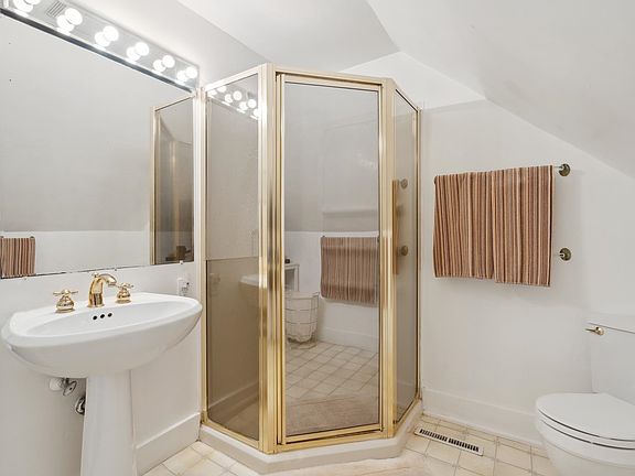 Barnard, Vermont, 05031, United States, 3 Bedrooms Bedrooms, ,3 BathroomsBathrooms,Residential,Forsale,1999506