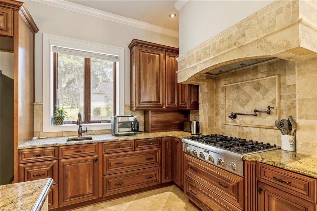 Tallahassee, Florida, 32312, United States, 5 Bedrooms Bedrooms, ,4.5 BathroomsBathrooms,Residential,Forsale,1926830