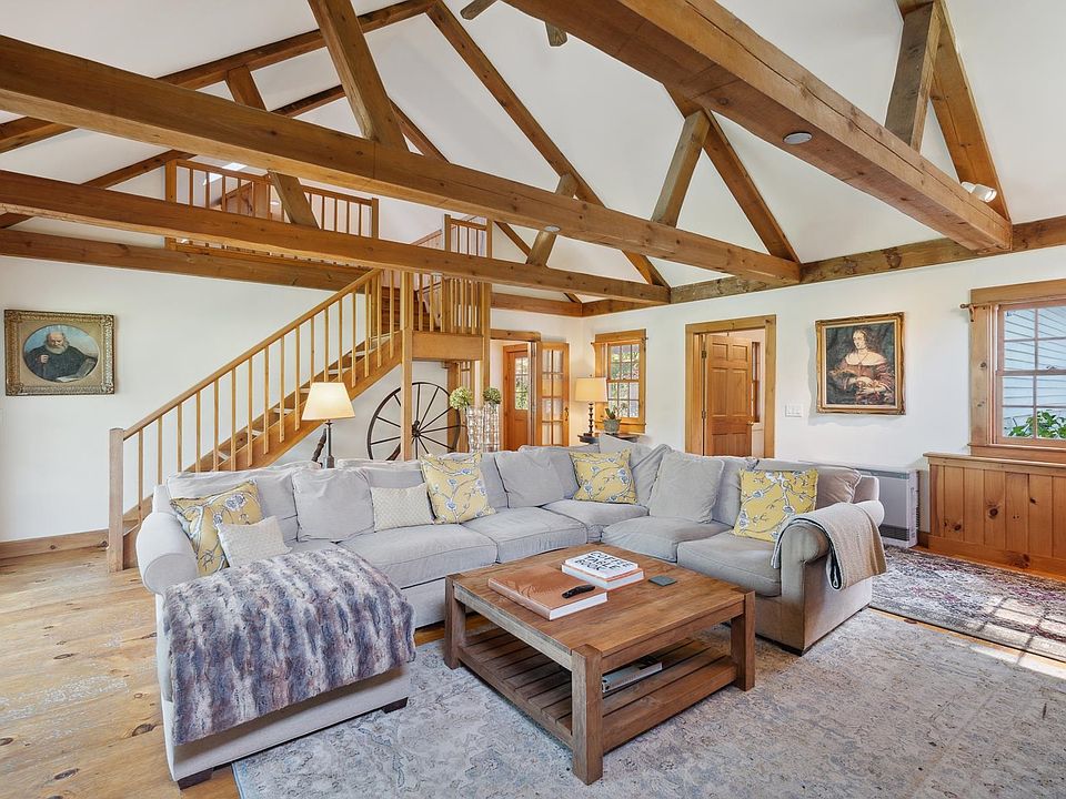 Barnard, Vermont, 05031, United States, 3 Bedrooms Bedrooms, ,3 BathroomsBathrooms,Residential,Forsale,1999506