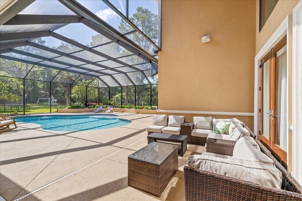 Tallahassee, Florida, 32312, United States, 5 Bedrooms Bedrooms, ,4.5 BathroomsBathrooms,Residential,Forsale,1926830