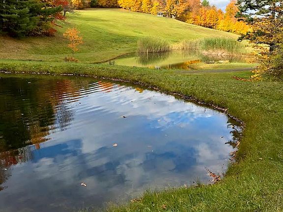 Barnard, Vermont, 05031, United States, 3 Bedrooms Bedrooms, ,3 BathroomsBathrooms,Residential,Forsale,1999506