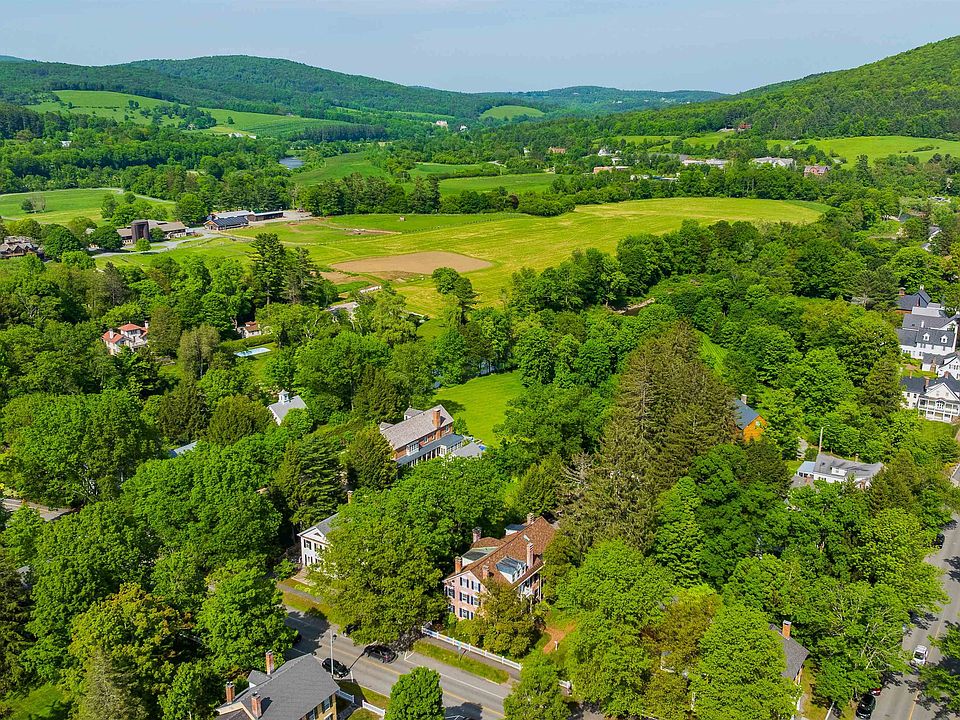 Woodstock, Vermont, 05091, United States, 3 Bedrooms Bedrooms, ,1.5 BathroomsBathrooms,Residential,Forsale,1922580