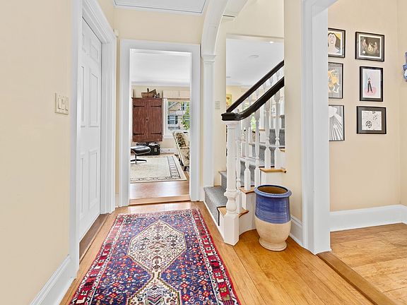 Woodstock, Vermont, 05091, United States, 3 Bedrooms Bedrooms, ,1.5 BathroomsBathrooms,Residential,Forsale,1922580