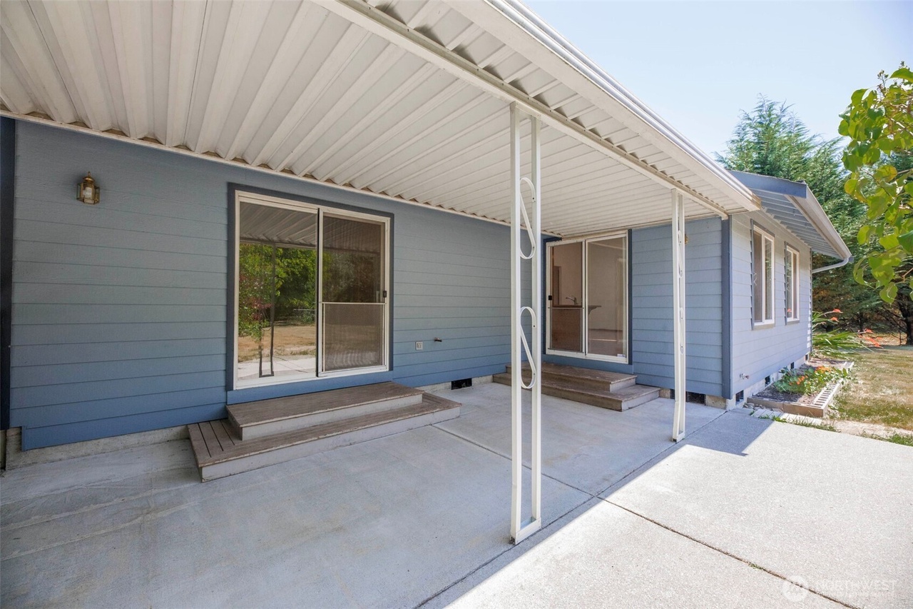 Granite Falls, Washington, 98252, United States, 3 Bedrooms Bedrooms, ,2 BathroomsBathrooms,Residential,Forsale,1985615