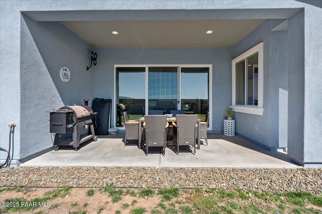 Prescott, Arizona, 86305, United States, 3 Bedrooms Bedrooms, ,2 BathroomsBathrooms,Residential,Forsale,1903150