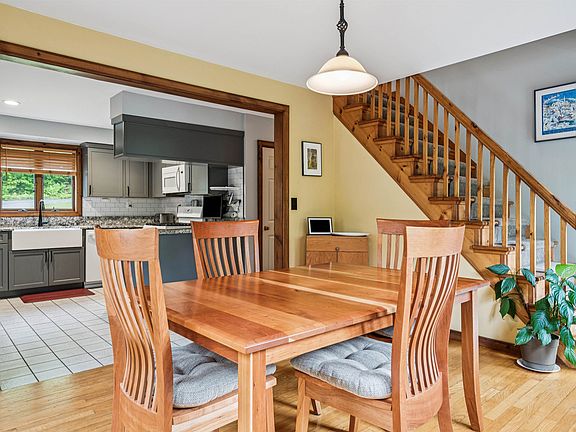 Barnard, Vermont, 05031, United States, 3 Bedrooms Bedrooms, ,2 BathroomsBathrooms,Residential,Forsale,2013004