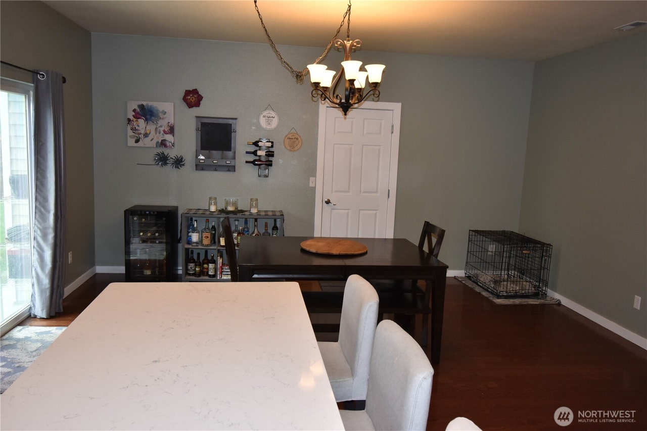 Lacey, Washington, 98516, United States, 3 Bedrooms Bedrooms, ,2 BathroomsBathrooms,Residential,Forsale,1904602